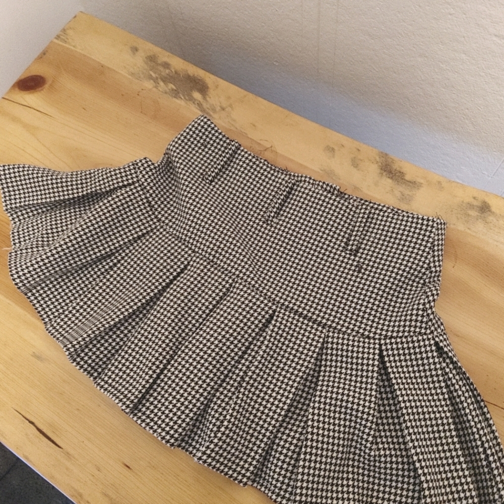 Gingham skirt